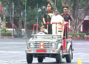 राष्ट्रपति द्रौपदी मुर्मू ने IMA देहरादून की पासिंग आउट परेड की सलामी ली; भारतीय सेना को मिले नए जांबाज अधिकारी