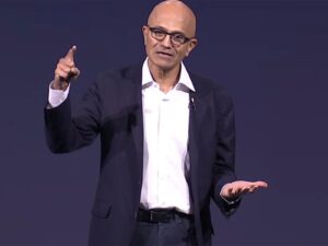माइक्रोसॉफ्ट के सीईओ सत्या नडेला का बड़ा बयान: AI की रफ्तार पर लगे ब्रेक, सुरक्षा के लिए स्वतंत्र समीक्षकों की सख्त जरूरत